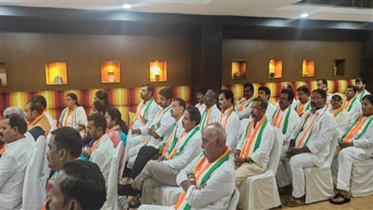 The authorisation would be sent to Kharge and the MLAs decided to go by the decision of the party's top leadership, said Shivakumar, who is one of the AICC observers appointed to coordinate the CLP meetings.
