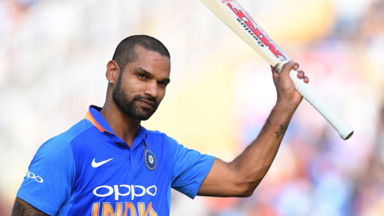 100 vs Australia (6th ODI)
A sixth ODI played between two cricketing giants India and Australia in Nagpur saw the domination of India's top-order batting line-up. South Africa batted first in the innings and set a target of 351 runs for the Indians to chase down. Rohit Sharma smashed a fabulous 79 runs and lost his wicket to Aaron Finch. Shikhar Dhawan did not take a step back and completed his century in 102 balls. That day, the left-hander smashed 11 fours before getting bowled by James Faulkner. Later with the help of Virat Kohli's ton, India successfully chased the target and won the match by six wickets
