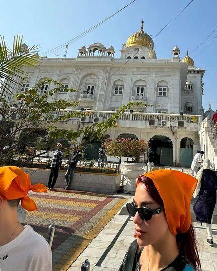 While Dua did not share pictures from her Delhi visit yet, pictures shared by her family and fan spottings soon went viral on social media