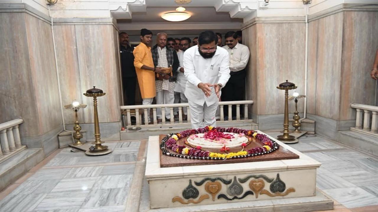 In contrast, the Congress party has advocated for a countrywide caste census, setting the stage for differing opinions on this matter. Responding to Gadge's remarks, Chief Minister Shinde emphasized that Maharashtra's progressive culture, where diverse communities and castes coexist, requires a thorough consideration of all perspectives before reaching a decision.