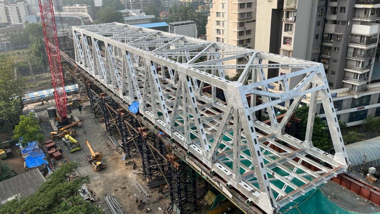 The first open web girder of Gokhale Bridge will be launched on the intervening night of December 2nd and 3rd, this weekend, the Western Railway said