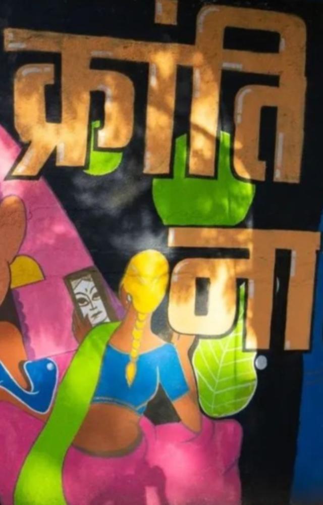 Rapper Kraantinaari`s collab art with Marol Art Village