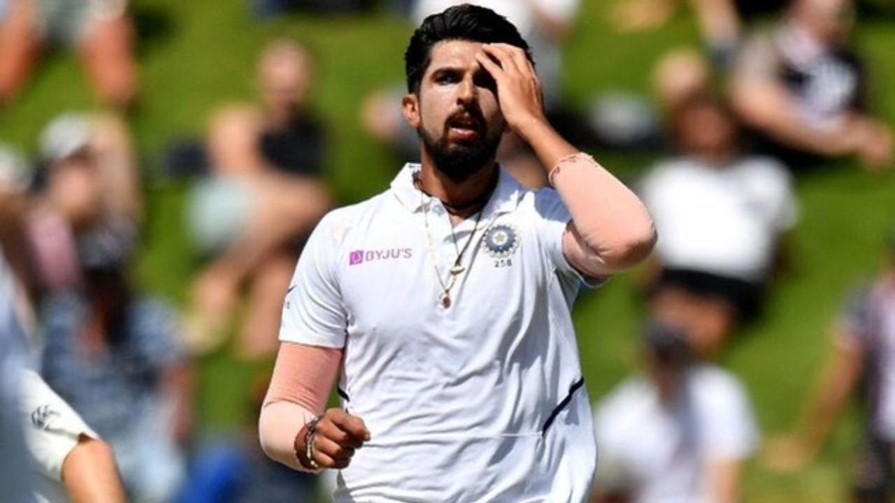 Ishant Sharma
Speedster Ishant Sharma has represented India in 15 test matches against South Africa in which has picked 31 wickets. During the first test match between India and South Africa at  New Wanderers Stadium in 2013, Ishant dismissed four of the South African batsmen by conceding just 79 runs which are his best bowling figures to date