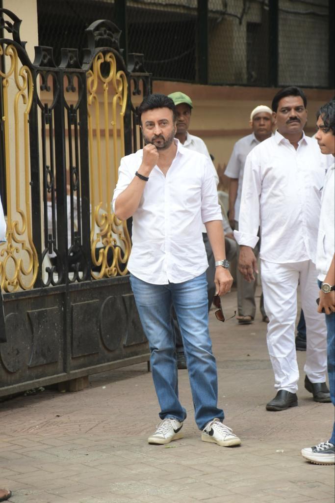 Roshan Shreshtha attended the funeral to pay his respect