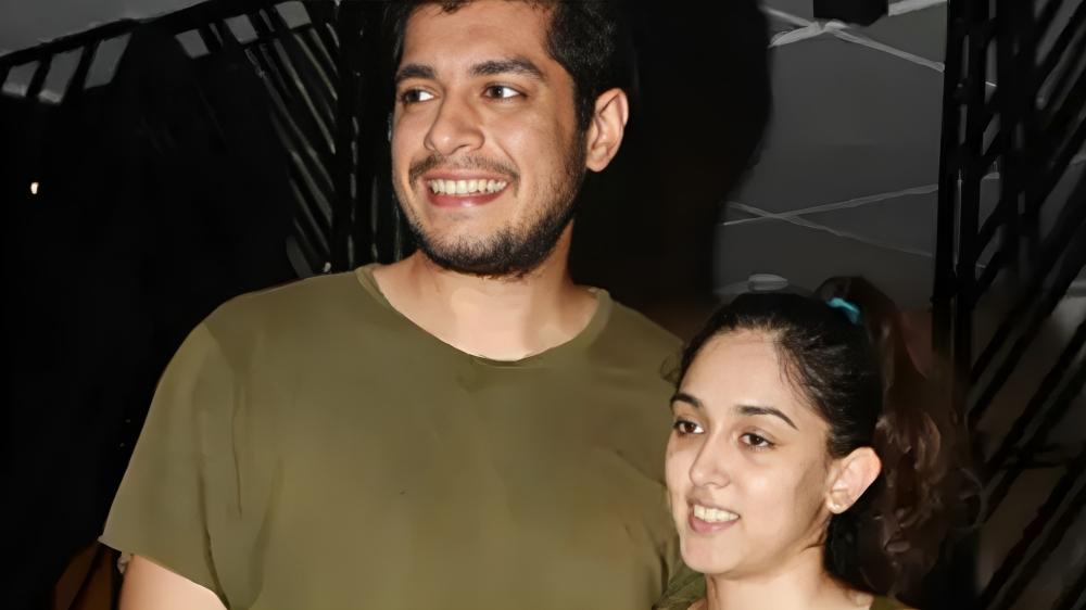 Aamir Khan and Reena Dutt have two children together, Junaid Khan and Ira Khan. Aamir's older son, is preparing for his Bollywood debut, and Ira Khan, who debuted as a theatre director with Euripides' 