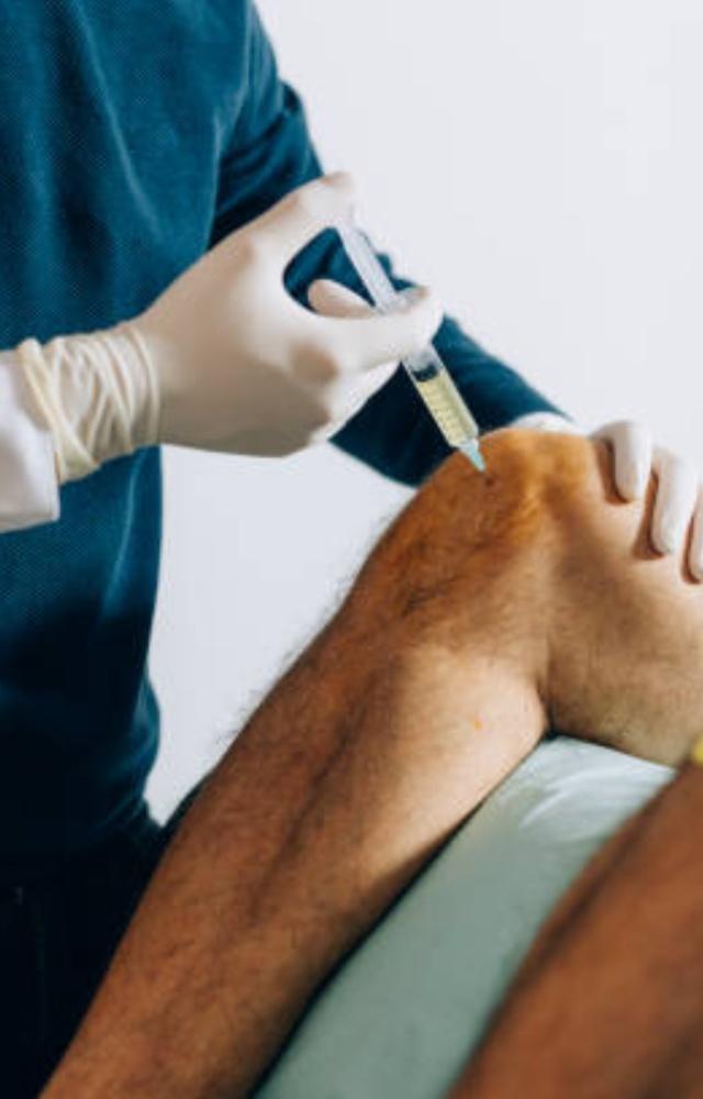 Advancements in implant design and surgical techniques allow for an excellent range of motion after knee replacement surgery
