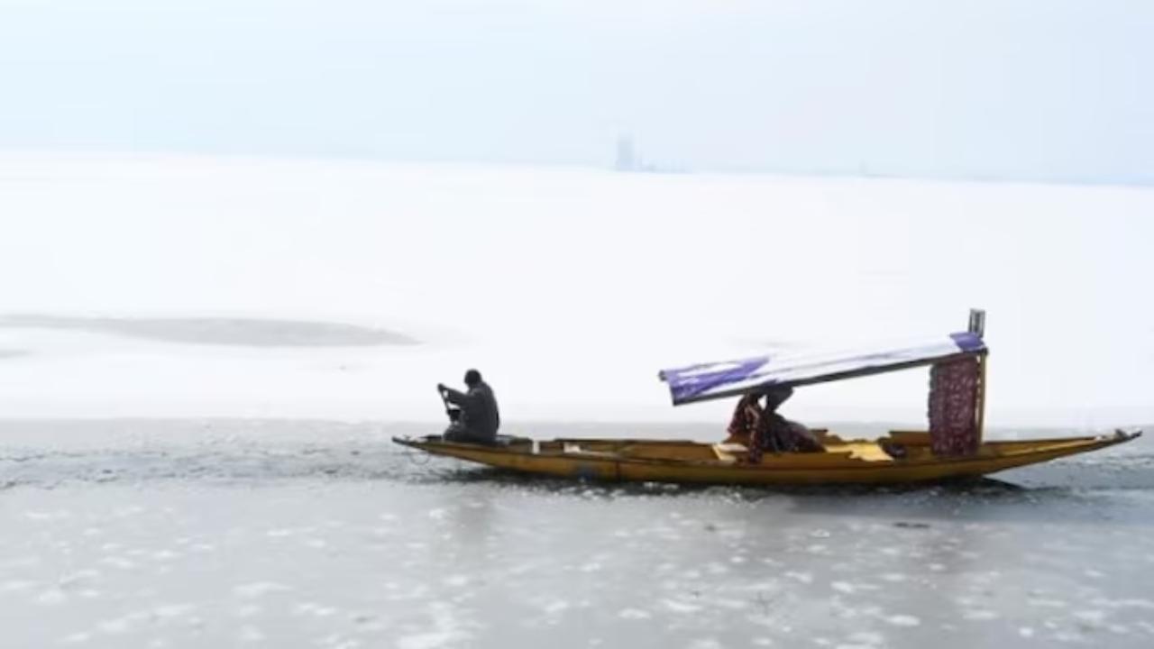 It was the lowest minimum temperature recorded this winter in the city, the officials said.
