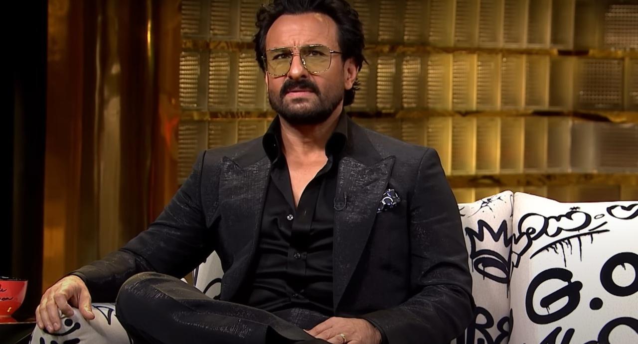 Sara talks about father Saif Ali Khan: 
In a pre-recorded video, Sara appreciated Saif and declared him to be the coolest dad out there. She shared, 