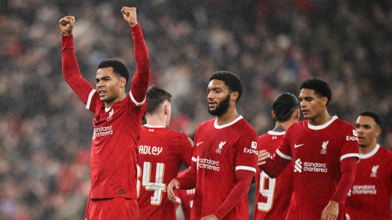 Liverpool routs West Ham 5-1 and advances to the League Cup semifinals