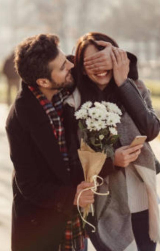 It feels like a hunt as the love bomber is constantly hunting for your time and attention. They pursue you relentlessly and start acting jealous and possessive
