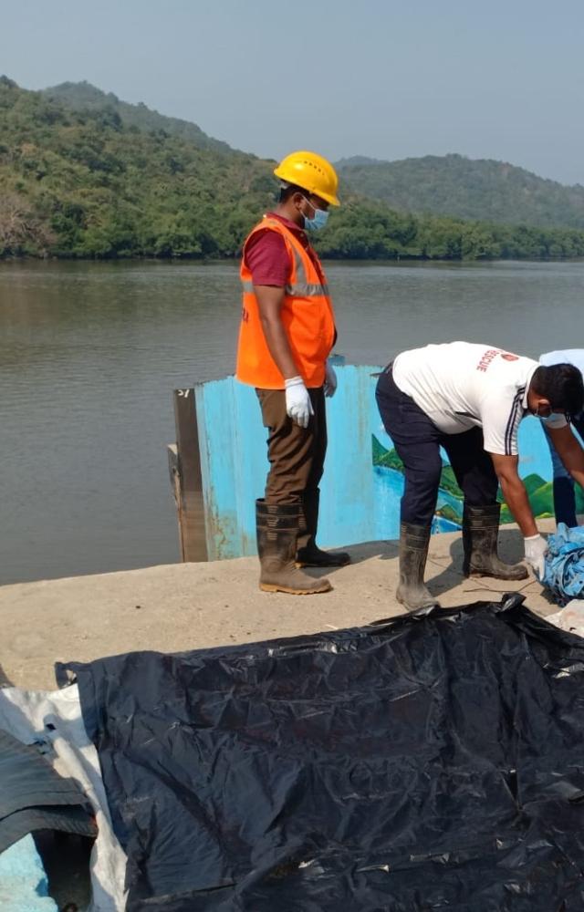 It was informed that a man was found dead at Gaimukh creek near the Gaimukh Visarjan Ghat, Gaimukh Chowpatty at Ghodbunder Road in Thane (W)