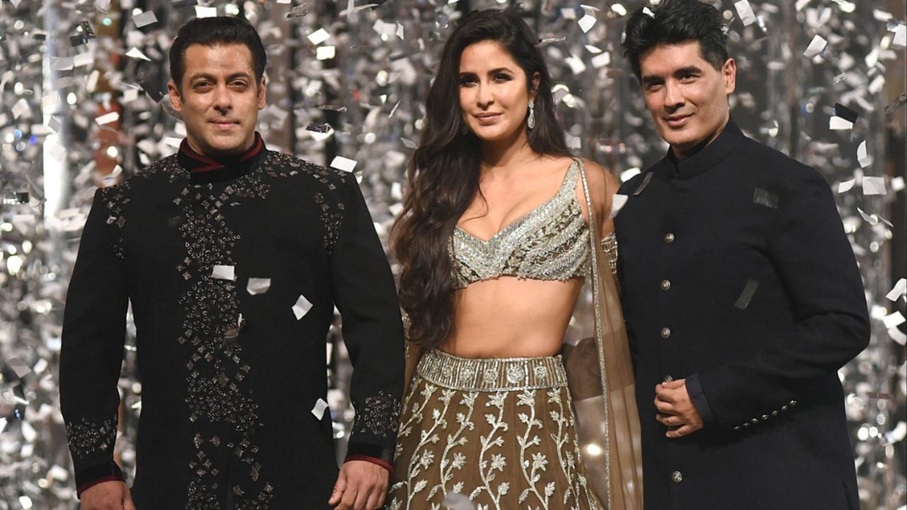 Breaking into the industry: Like many aspiring designers, Manish Malhotra faced the challenge of breaking into the competitive fashion industry. Establishing a foothold in an industry dominated by established names and trends requires exceptional talent, perseverance and the ability to create a unique niche