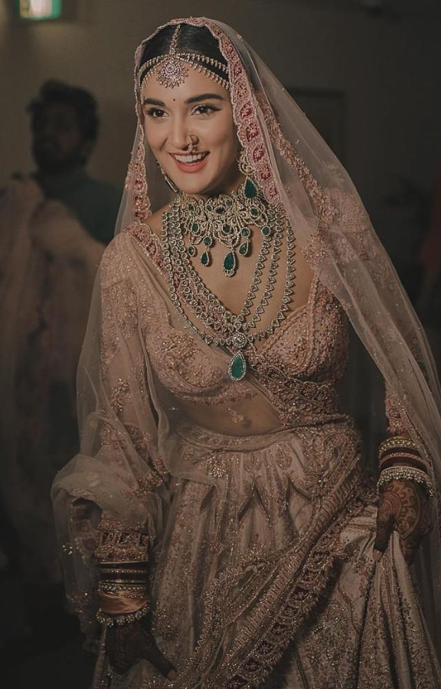 Mukti Mohan`s bright smile and the ensemble she wore were a match made in heaven as this dreamy picture proves it