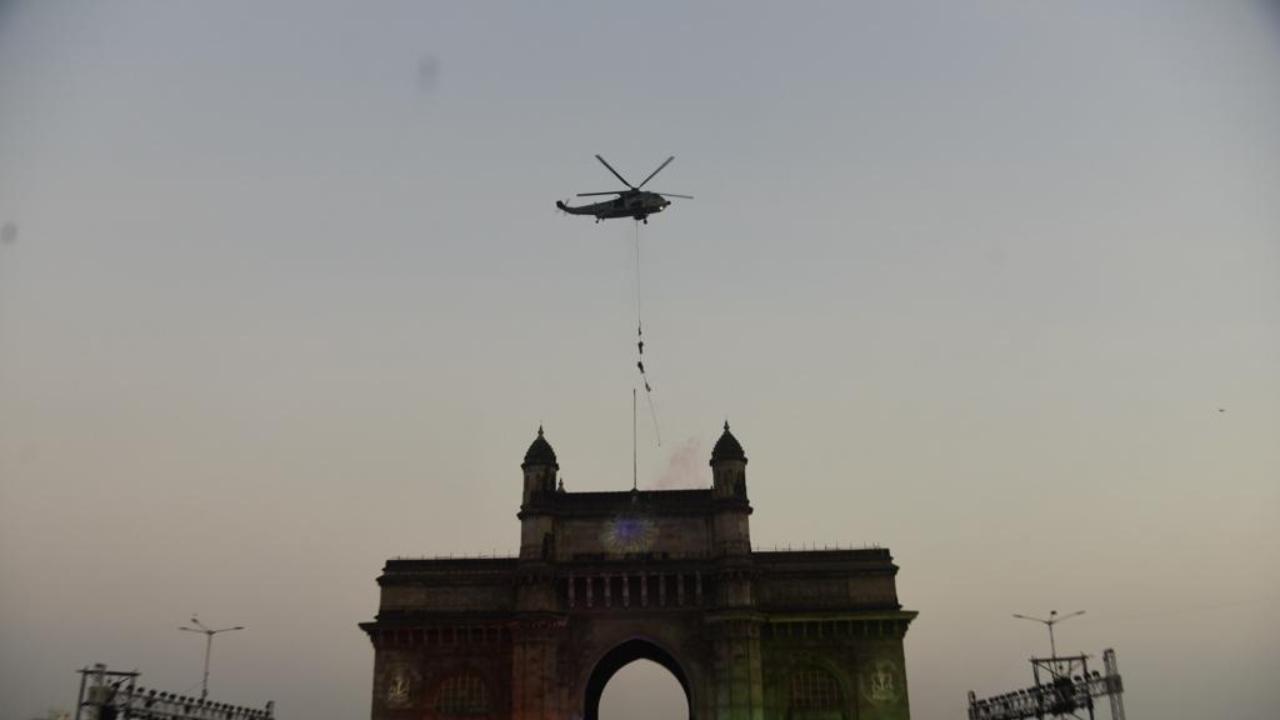 Every year on December 4, India observes Navy Day to honour the Indian Navy's great achievements and heroic efforts. The day is significant as it commemorates the Navy's victorious Maval Mission in 1971 when it demonstrated its prowess and valour on the high seas