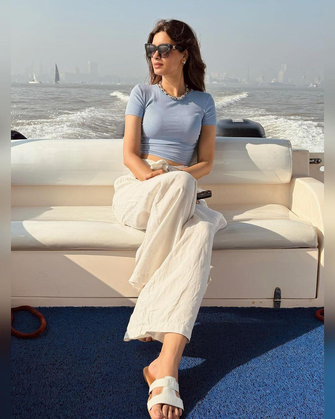 Diana Penty took a boat ride near Gateway of India. Sharing the photos, she wrote, 