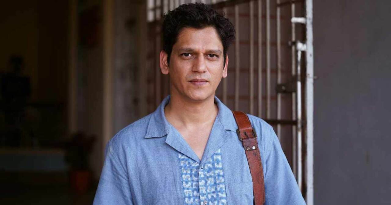 Vijay Varma in Dahaad: 
The actor has done many a negative role with impact. One wonders how much more he can surprise with his negative acts but here is competing with himself and outshining. The role surely gave many people sleepless nights