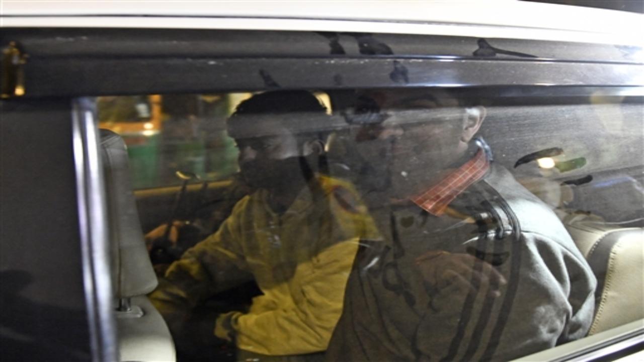 While police are also questioning Gurugram resident Vishal Sharma and his wife as the four arrested accused stayed at Sharma's residence on Tuesday night, suspected key conspirator Lalit Jha is on the run.