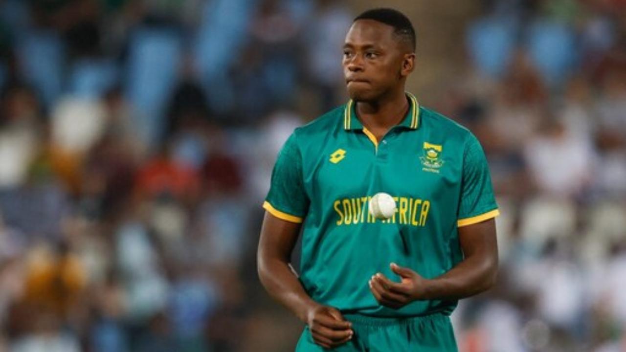 Kagiso Rabada
South Africa's lead speedster Kagiso Rabada comes third in the list of active players with the most wickets. He has played 15 ODI matches against India in which he registered 21 wickets. Rabada also has 1 four-wicket haul against India which came during the 5th ODI match at Wankhede Stadium. That day, Rabada picked four wickets of the Indian team by conceding 41 runs