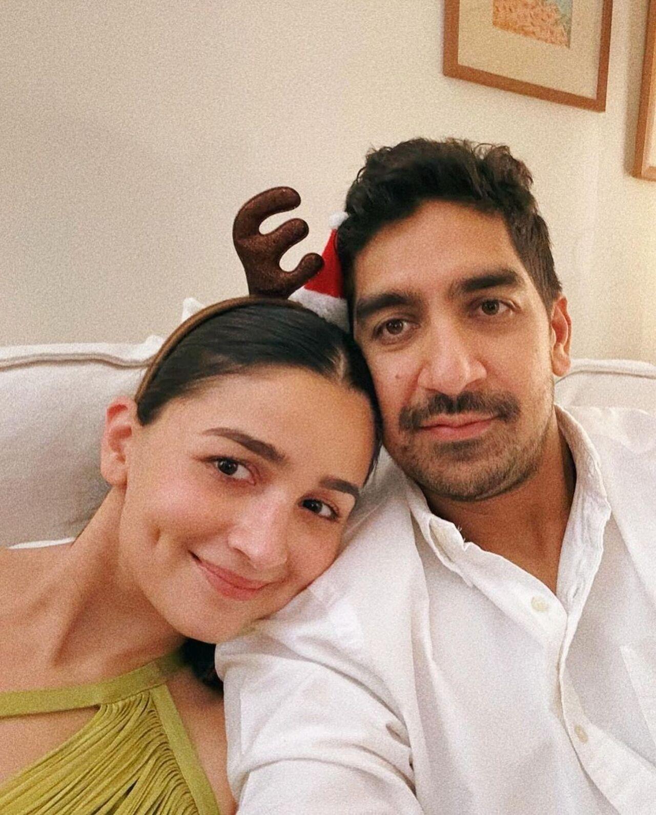 Alia takes a selfie with best friend and Brahmastra director Ayan Mukerji