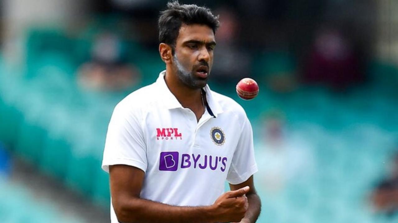 Ravichandran Ashwin
India's star spinner Ravichandran Ashwin is topping the list of the active players with the most wickets. In 13 Test matches against South Africa, Ashwin has bagged 56 wickets. His best bowling figures against the Proteas are seven wickets for 66 runs which came during the third test match at Nagpur in 2015. India won that match by 124 runs. Ravichandran Ashwin also received the 