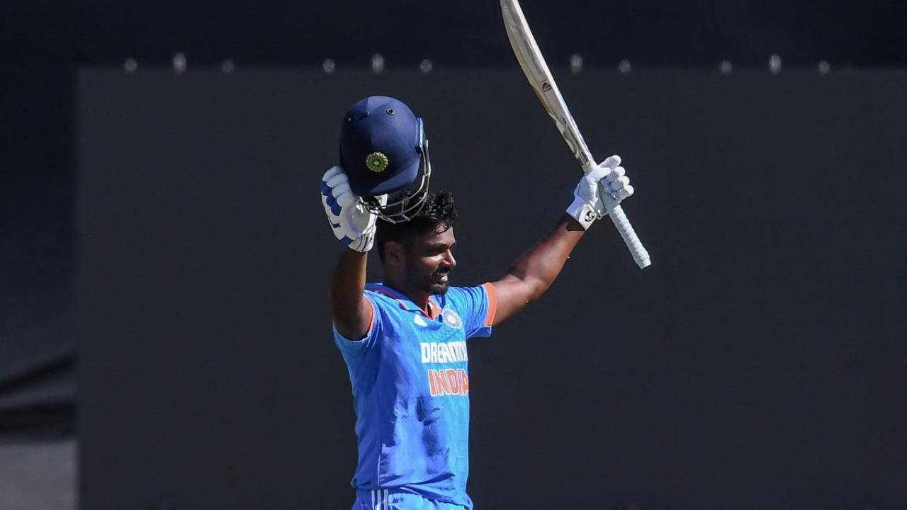 Sanju SamsonComing in at number three, Sanju Samson showcased extraordinary batting performances. The Kerala-born lad smashed 108 runs in 114 balls. His innings was laced with 6 fours and 3 sixes