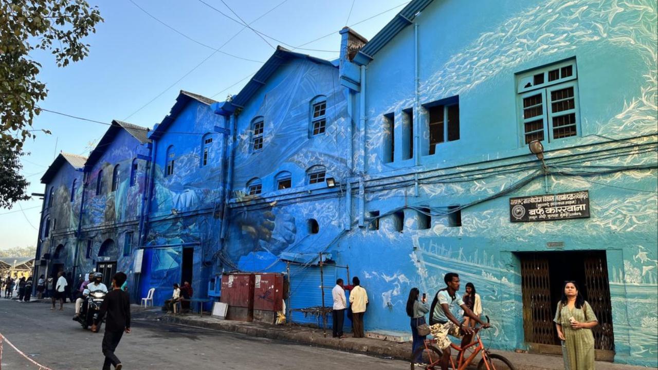 While Bandra’s Chapel Road is a treasure trove of cinematic characters, the initiatives of the 'St+art India project' at Sassoon Docks and the 'Chal Rang De' gig in Asalpha showcase the transformative power of art in revamping neglected corners of the city
