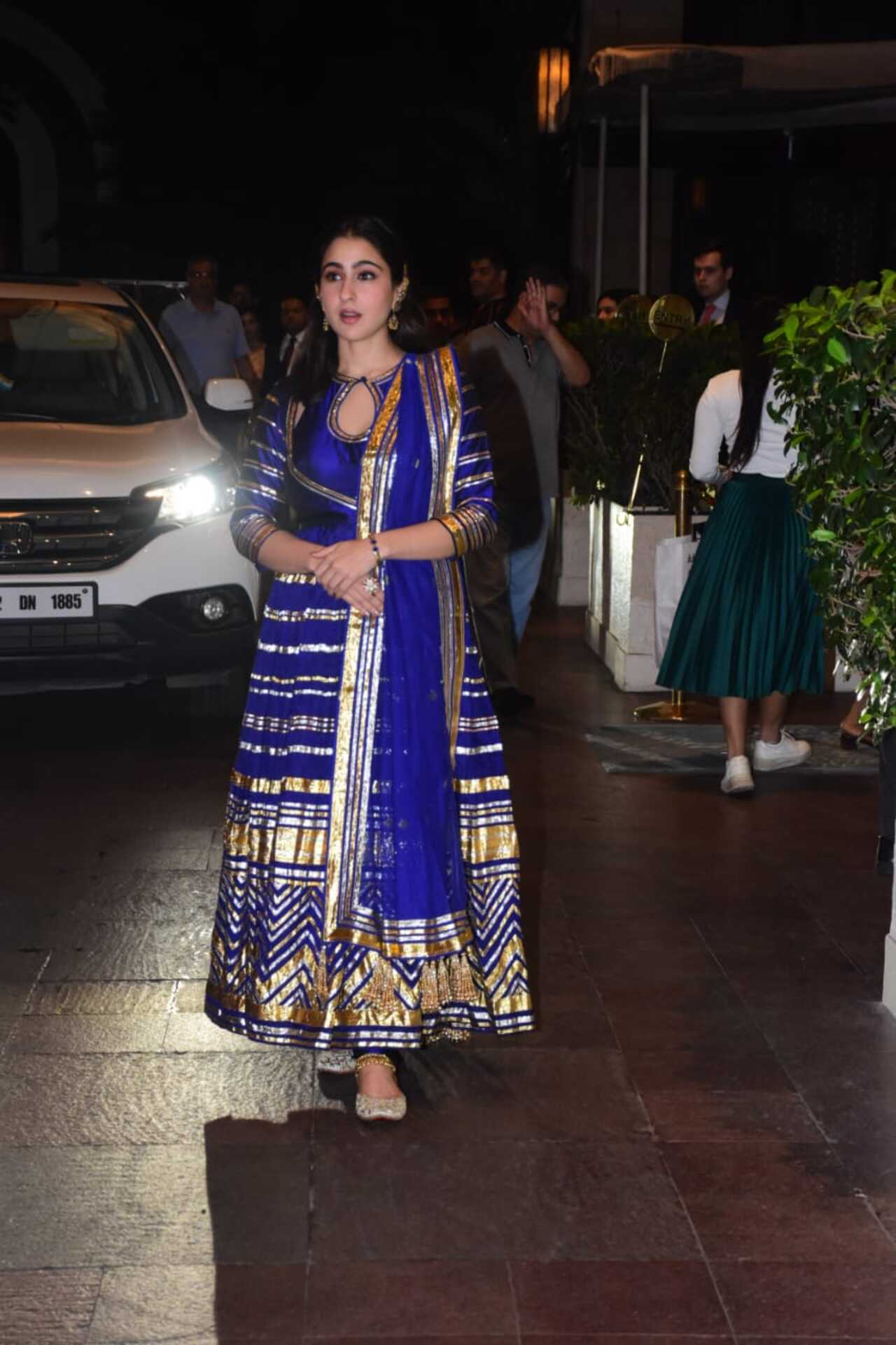 Sara opted for a bright blue anarkali suit for the reception
