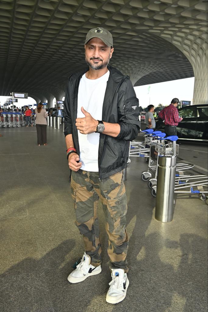 Former cricketer Harbhajan Singh was snapped at the airport