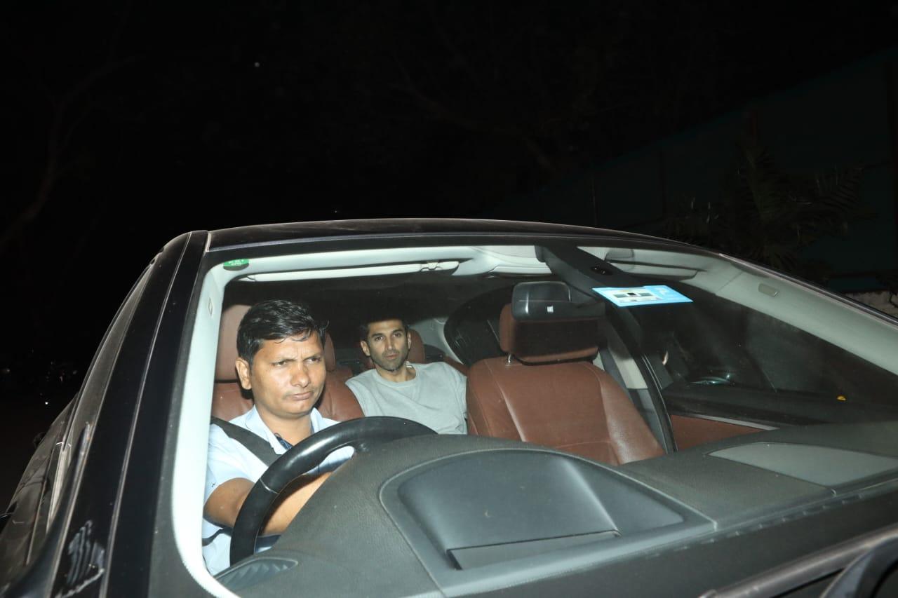 Aditya Roy Kapur was clicked as he attended the celebrity screening of Shah Rukh Khan starrer