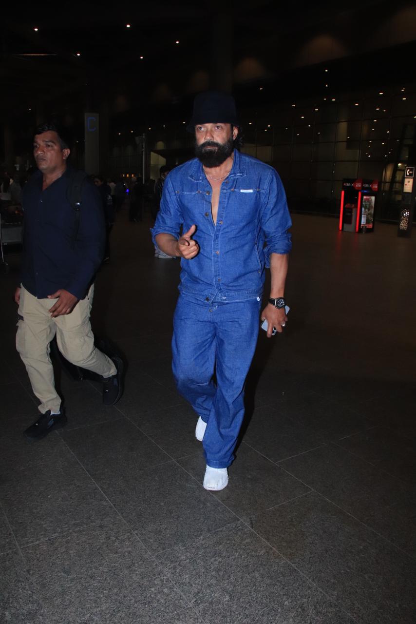 Bobby Deol was clicked at the airport arrivals last night. The actor opted for an all-blue tack suit for his airport look