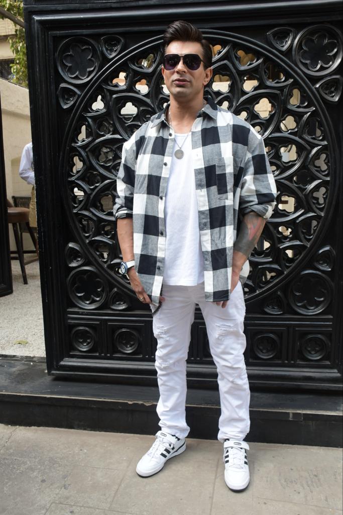 Karan Singh Grover, who is making headlines for fighter, was photographed in the city