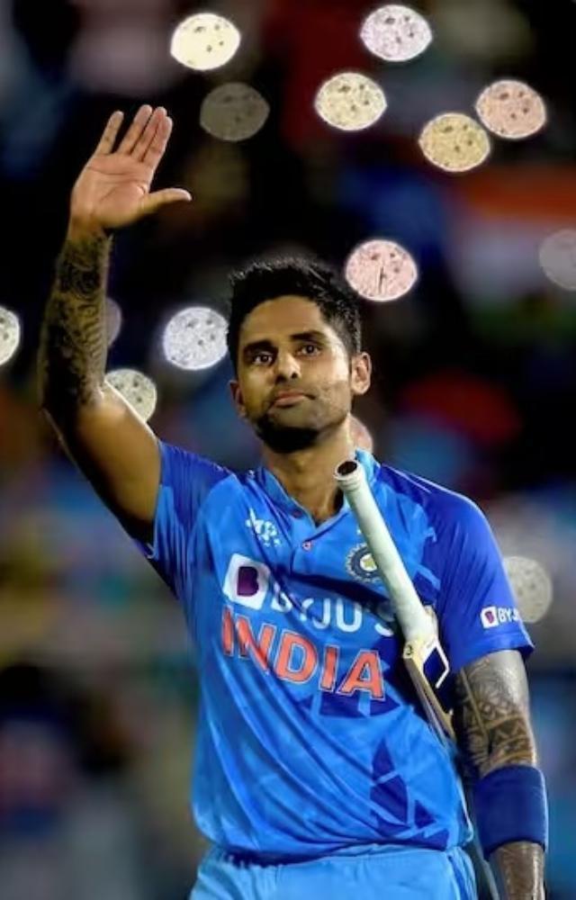 T20I: Players to score fastest 2000 runs
