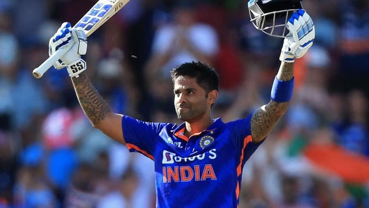 Coming off with a 4-1 T20I series win against Australia, Team India will be confident enough to face South Africa ahead of the clash. Despite the absence of senior players like Virat Kohli, Rohit Sharma and Hardik Pandya, India defeated Australia under Suryakumar Yadav's captaincy. He will look to continue the winning momentum against South Africa too