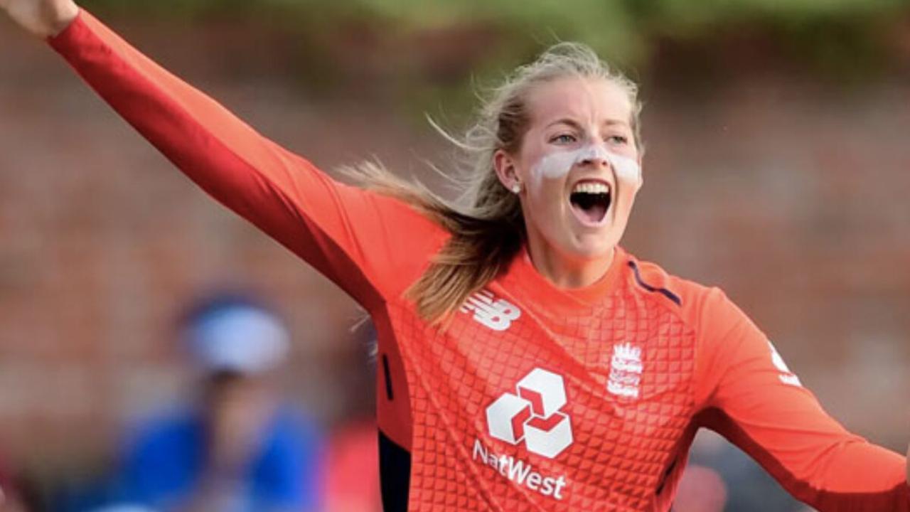 A T20I veteran, Sophie Ecclestone, is currently the number one ranked bowler in the world. Ecclestone has been in red-hot form in the ongoing ICC T20 World Cup, where she played a pivotal role in England’s campaign until a disappointing loss at the hands of South Africa came along in the semis. With her impressive spin bowling, she can be a formidable threat on the spin-friendly pitches of India, besides, she can also lend support with the bat lower down the order.