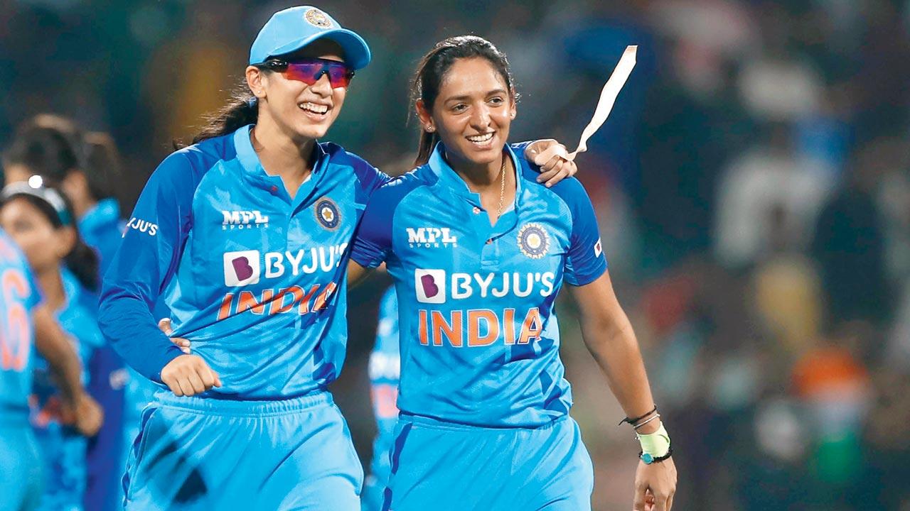 At last week’s WPL auction, Smriti Mandhana topped with Rs 3.4 crore (Royal Challengers Bangalore) while Harmanpreet Kaur was picked up by Mumbai Indians for Rs 1.80 crore. Pic/Getty Images