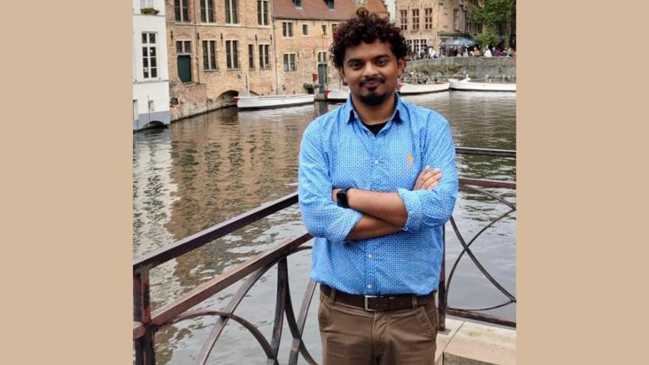 Aditya Prakash, Bollywood Actor and Writer shares his secret of a happy and successful life