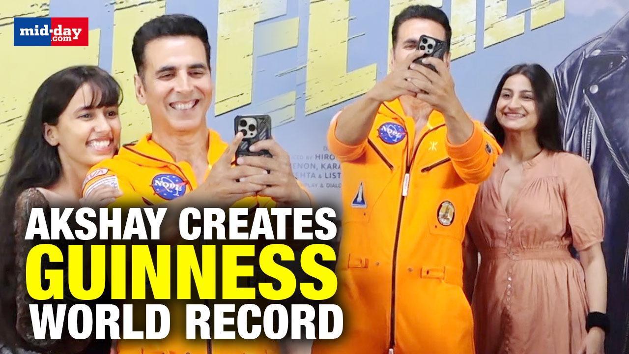 Watch: Akshay Kumar Creates Guinness Record By Clicking 184 Selfies In 3 Minutes