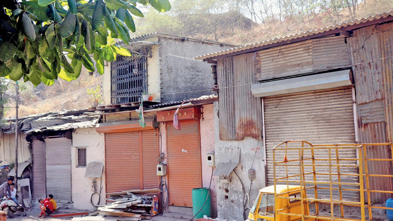 The factory where the mezzanine floor collapsed in Bhandup West. Pic/Anurag Ahire