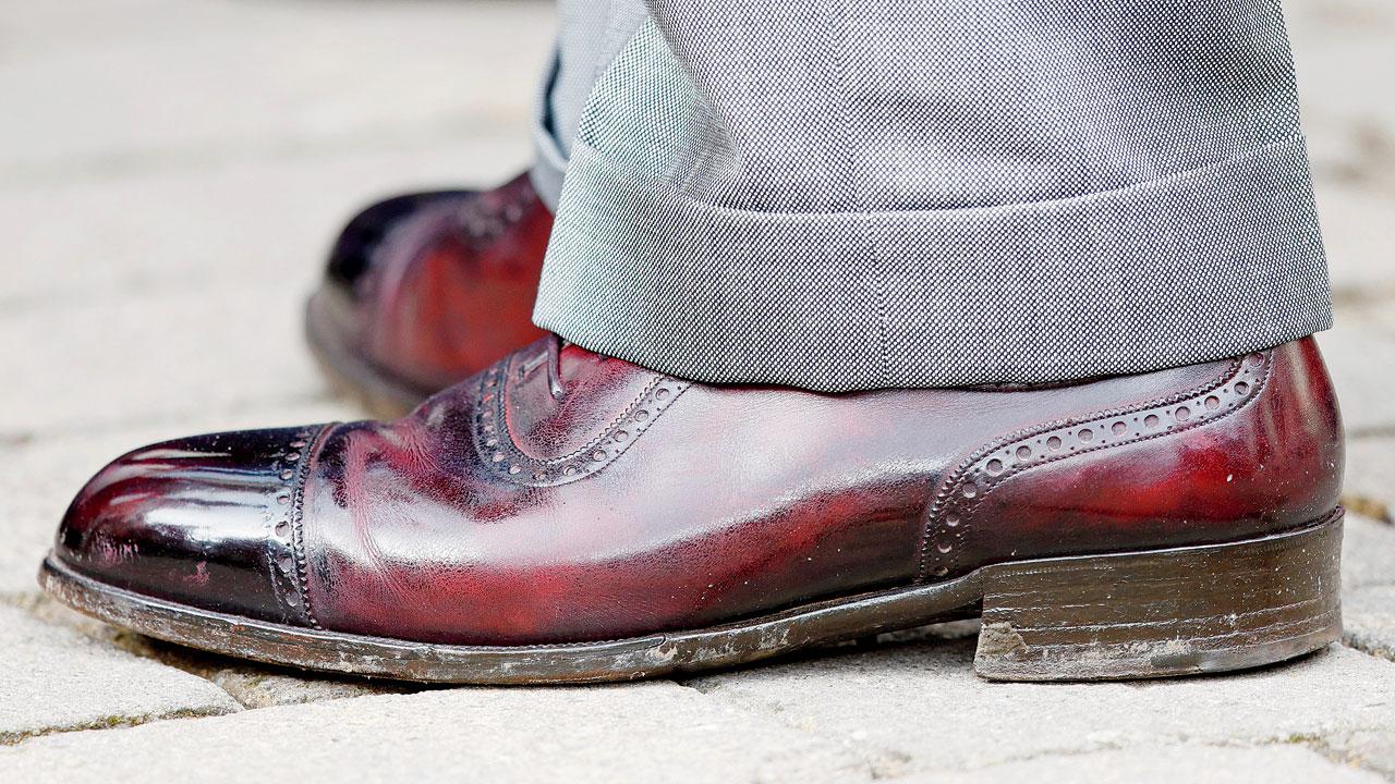 Mumbai’s stylists shares tips on how to wear brogues and Oxford boots