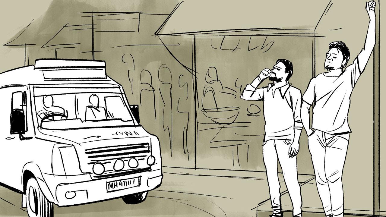 01. The 26 police personnel reached Ambivali around 4 pm on Saturday in two ambulances and three cars. The disguise was created considering that people from the neighbourhood may rush to the accused’s defence. Cops spotted Sayyed Zakir alias Sanga and another unidentified accused at a tea stall near the Imambada.