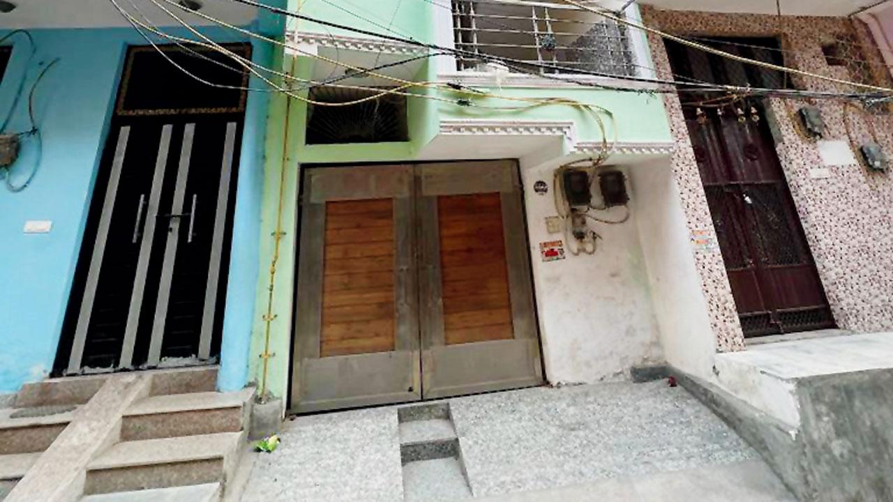 The flat in Chhattarpur where the couple used to live