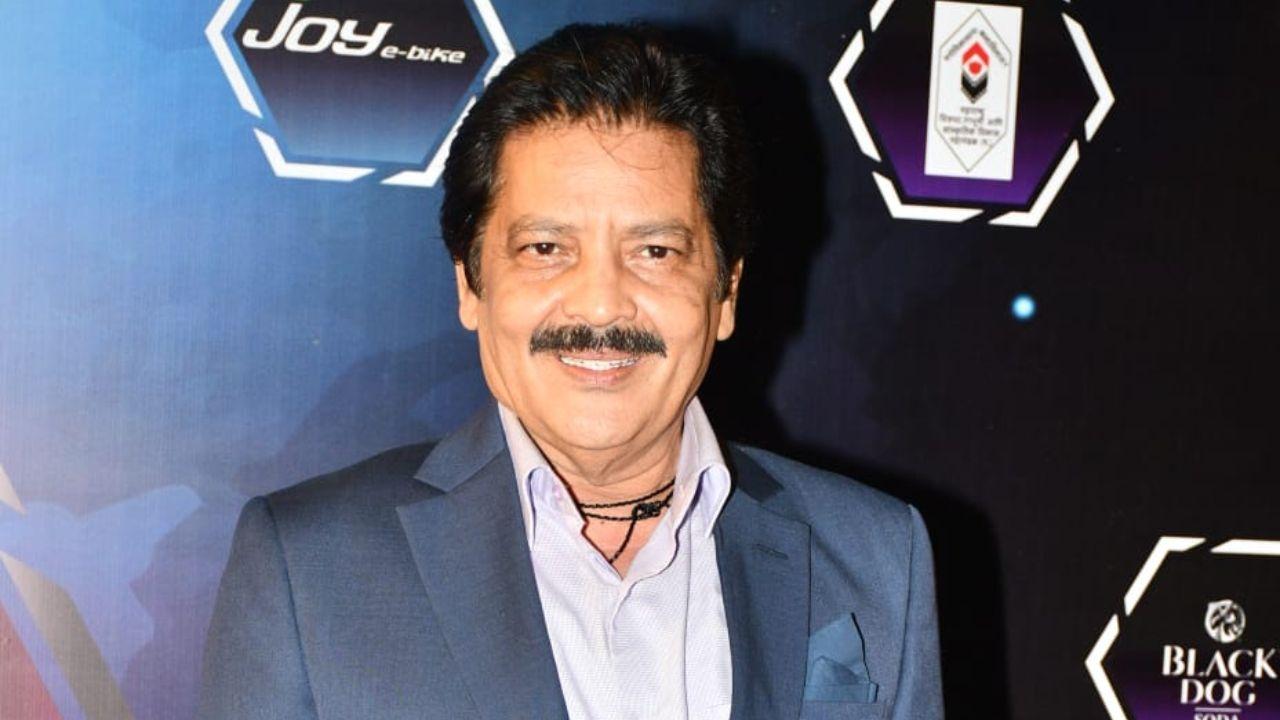 Udit Narayan was also present at the event. 