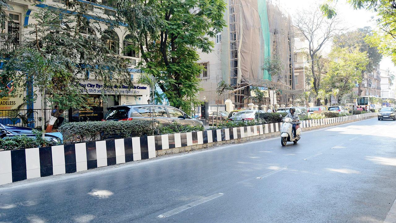 The work to install new dividers and tiles was completed on Cumballa Hill Lane opposite Doongerwadi. Pic/Sayyed Sameer Abedi