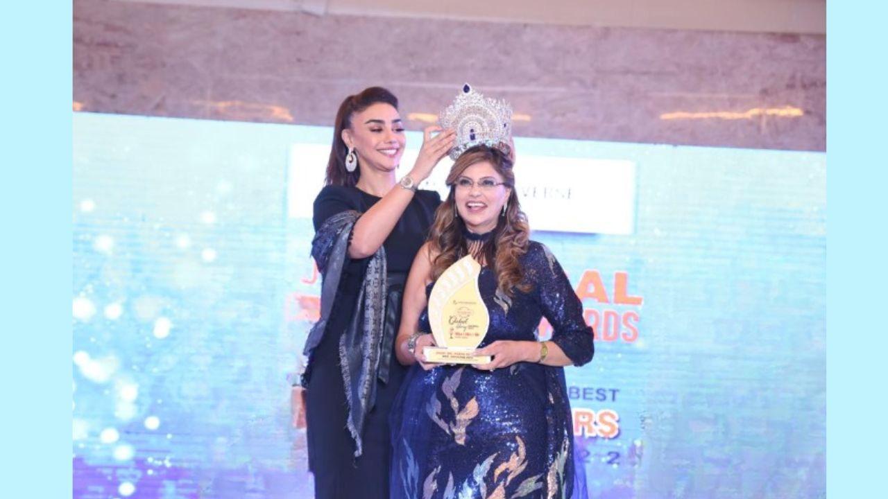 A Humanitarian and Educationist: “Prof. Dr. Parin Somani was Honoured and Crowned Mrs. Universe 2022 by Bollywood Actress Mehak Chahal”