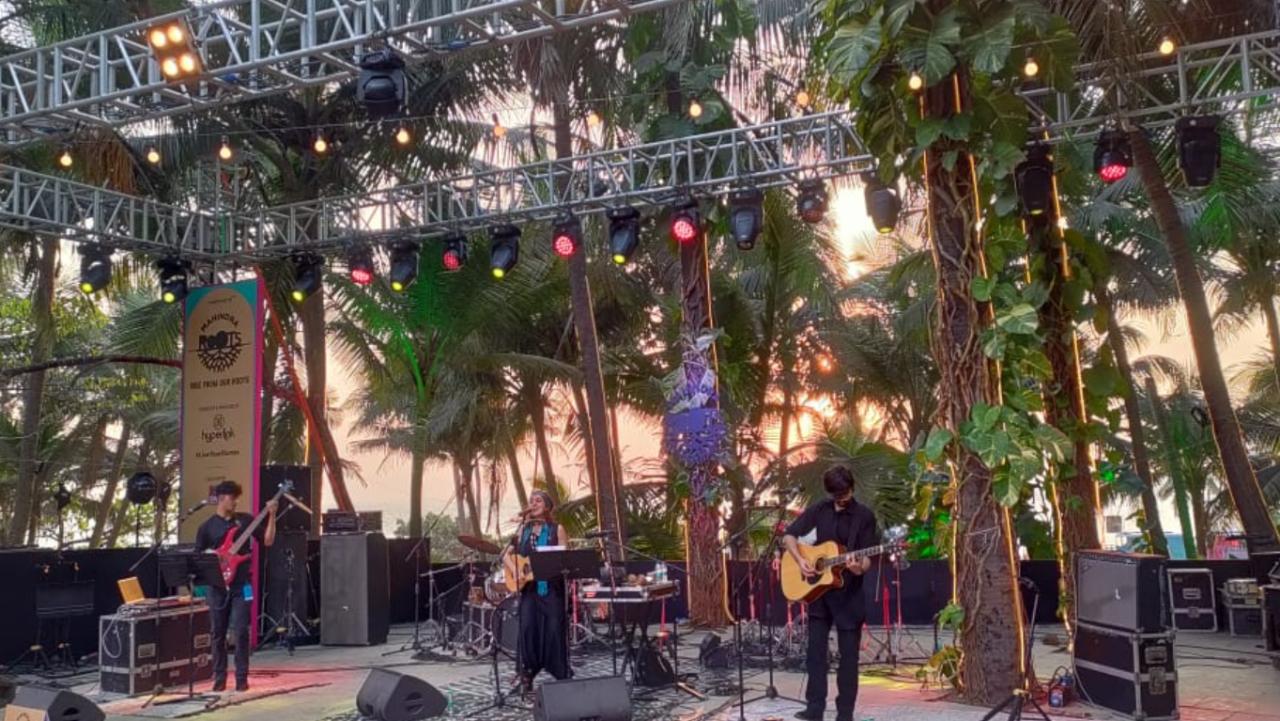 Folk musician and singer Jasleen Aulakh and her band mesmerised the audience with Sufi music on the third day of the Mahindra Roots Festival at the Bandra Fort Amphitheatre. Photo Courtesy: Nascimento Pinto