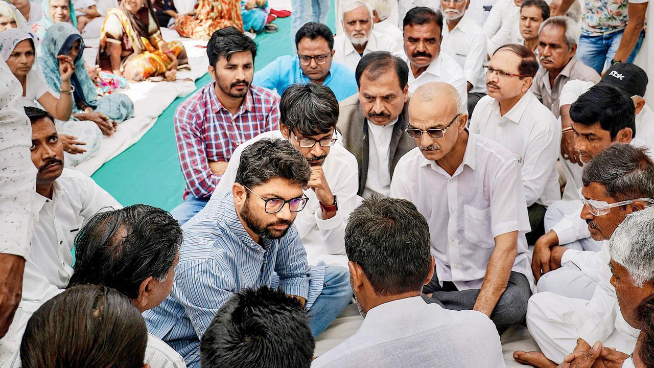 Mumbai: IIT Bombay launches parallel probe in student death case