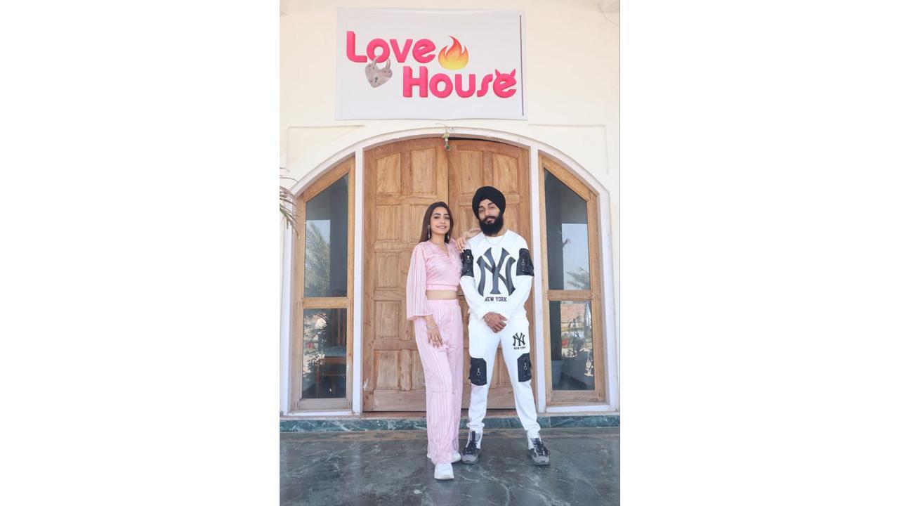 Jalandhar's Viral Kulhad Pizza couple to join Lovehouse, India's 1st Online Reality Show