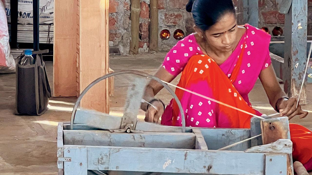 How this eco-warrior is empowering tribal women to make handicraft products from plastic waste
