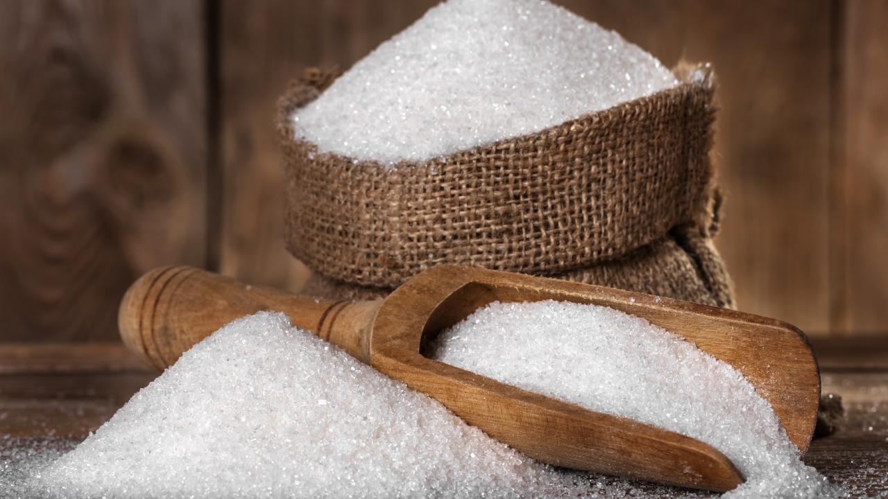 Maharashtra sugar production to fall from 137 lakh tonnes in 2021-22 to 124 lakh tonnes