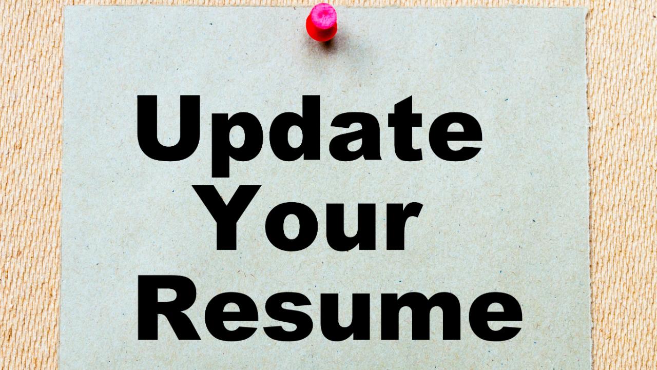If you have been in your job for a few years, there is a possibility that you may have not looked at your resume, commonly known as Curriculum Vitae (CV), for a long time. Experts say it is important to keep the resume updated not only for when you are laid off but also if you are considering a job change before the sacking starts. Apart from having an updated job profile, being active on LinkedIn, is another way they say, to be connected, and it has certainly proved to be fruitful for many in the last few years. Image for representational purpose only. Photo Courtesy: istock
